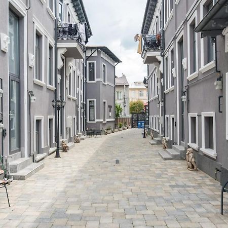 4 City Bukarest Kültér fotó